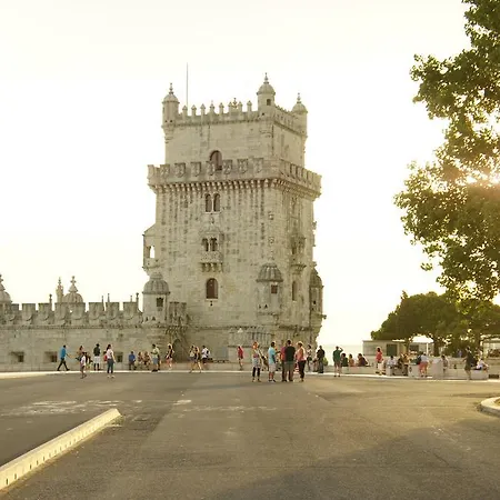 Modern Near The Bridge * Lisboa