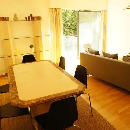 Modern Near The Bridge Appartement Lisboa