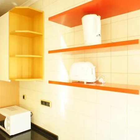 Modern Near The Bridge Daire *